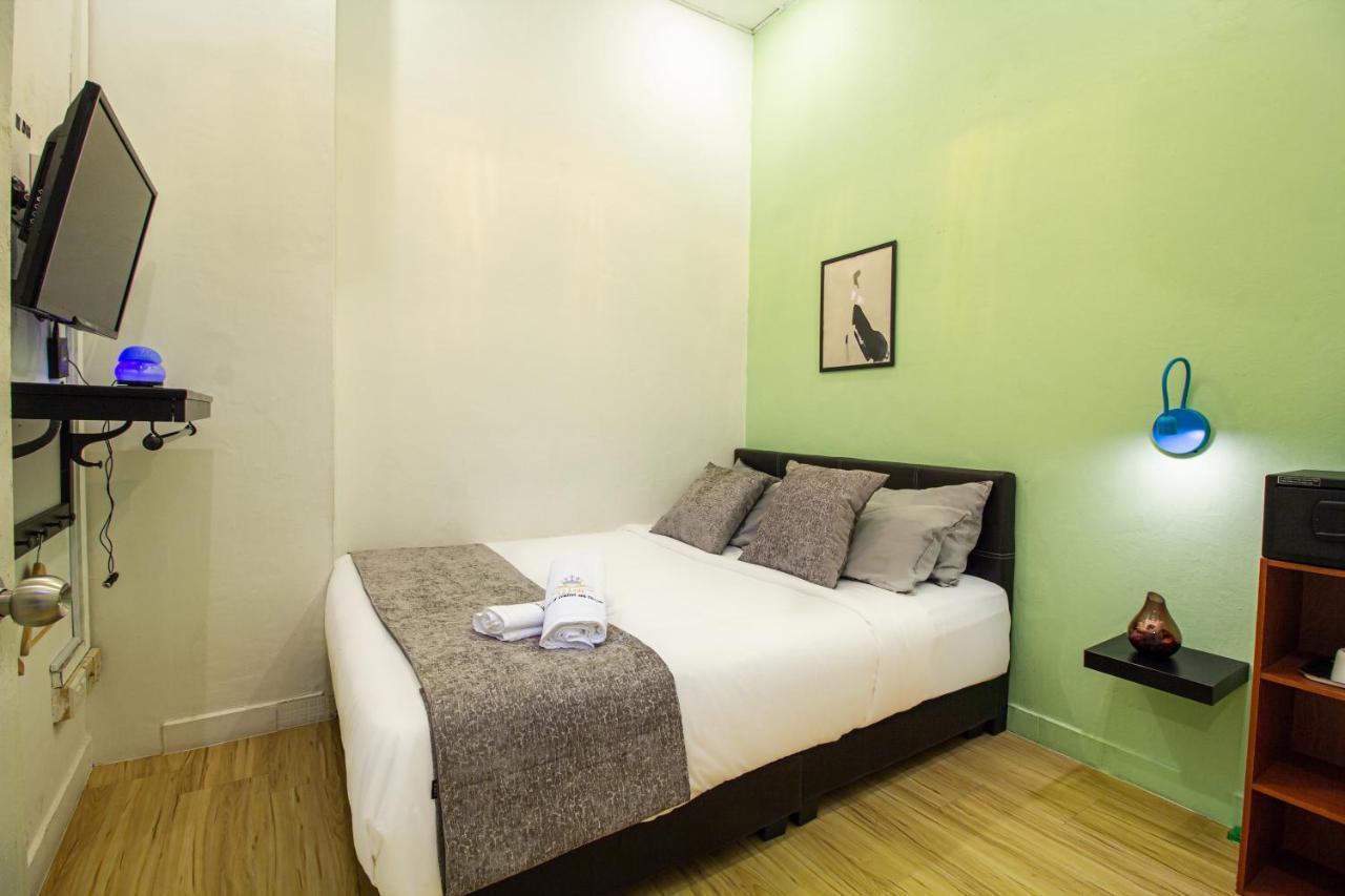 Q Loft Hotels@Geylang Singapore Exterior photo